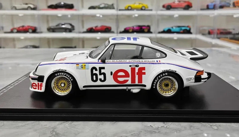 1:18 Porsche 1976 934 Le Mans