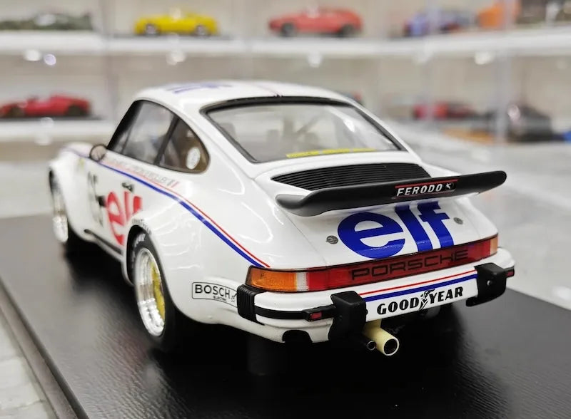 1:18 Porsche 1976 934 Le Mans