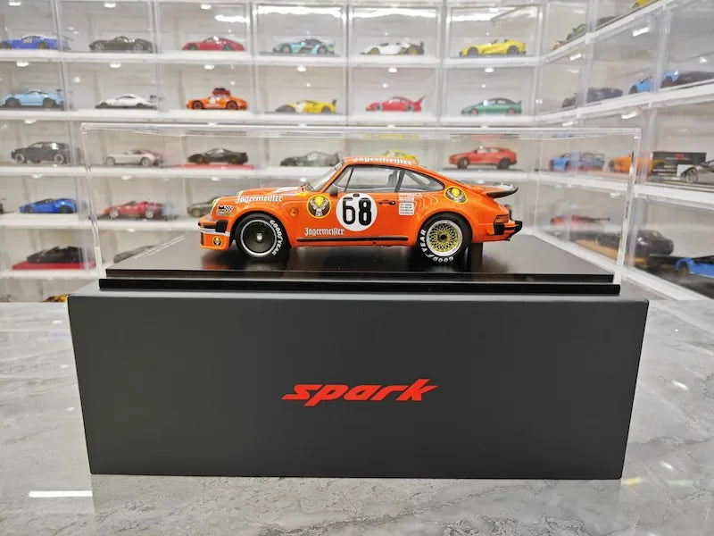 1:18 Porsche 1978 934 Le Mans