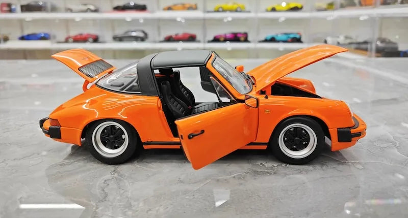 1:18 Porsche 1987 911 Carrera 3.2 Targa