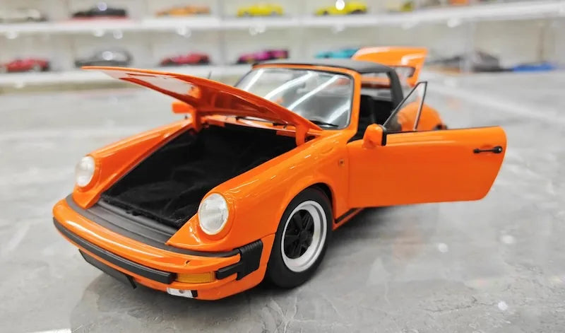 1:18 Porsche 1987 911 Carrera 3.2 Targa