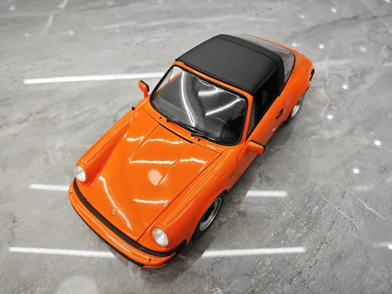 1:18 Porsche 1987 911 Carrera 3.2 Targa