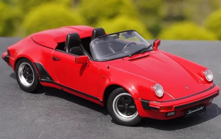 Porsche 911 3.2 Speedster 1989 à l'échelle 1:18 