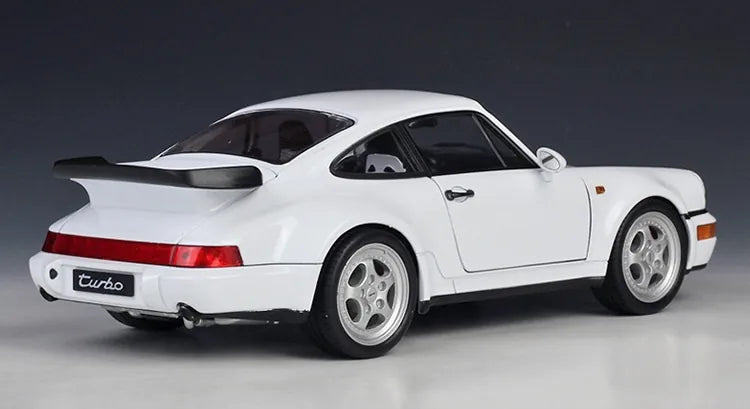 Porsche 964 Turbo 1991 à l'échelle 1:18 