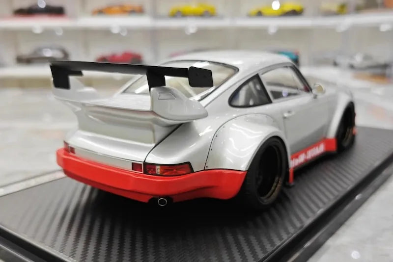 1:18 Porsche 1991 RWB 930 964