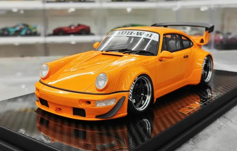 1:18 Porsche 1993 964 RWB