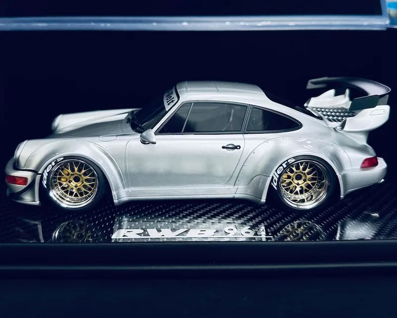 1:18 Porsche 1993 964 RWB