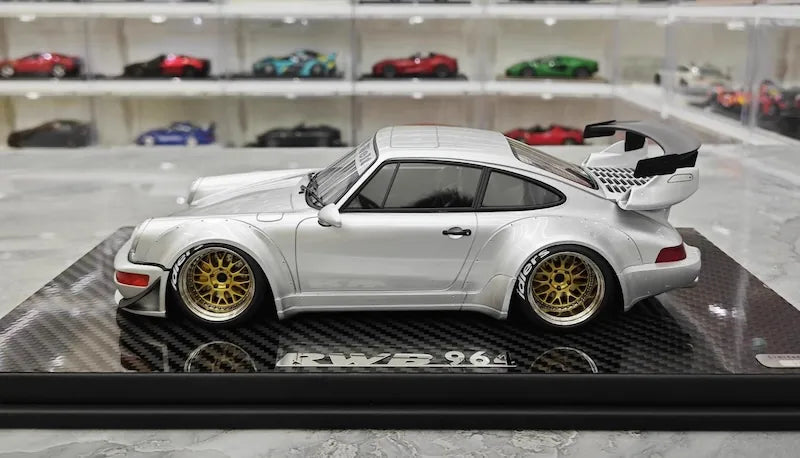 1:18 Porsche 1993 964 RWB