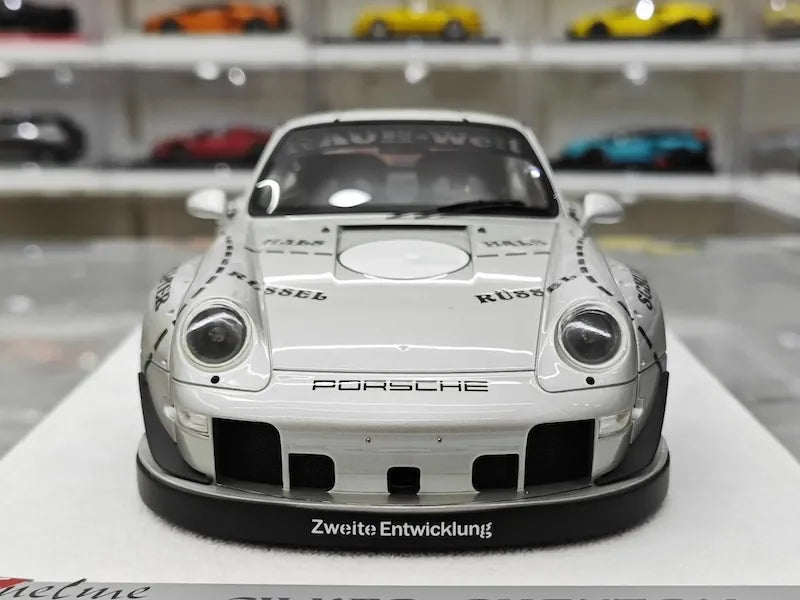 1:18 Porsche 1994 911 Carrera 993 RWB