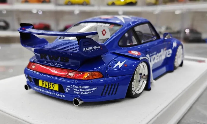 1:18 Porsche 1995 993 RWB