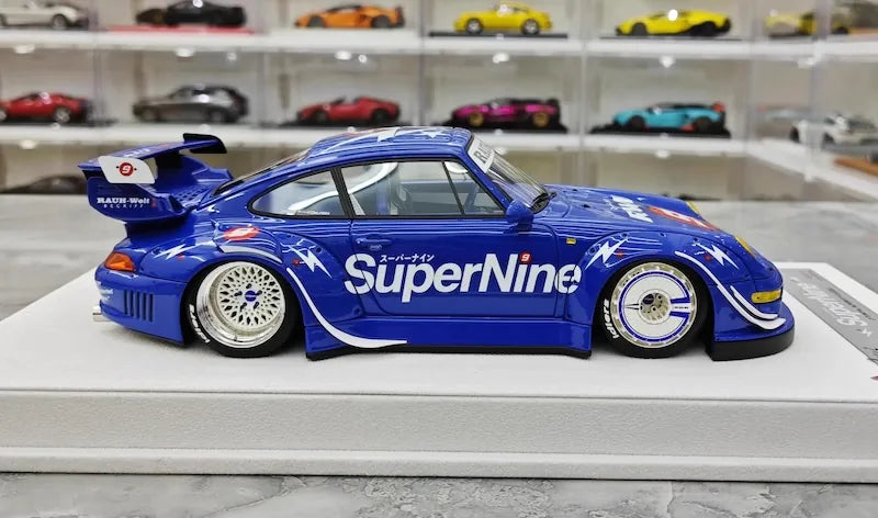 1:18 Porsche 1995 993 RWB