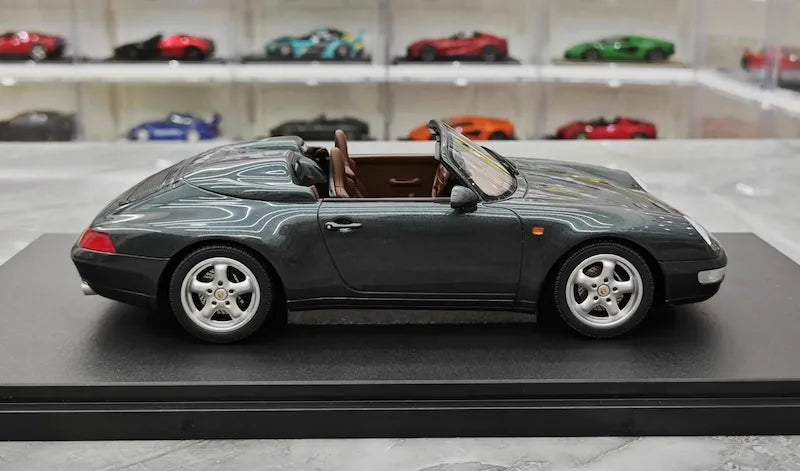 1:18 Porsche 1995 993 Speedster