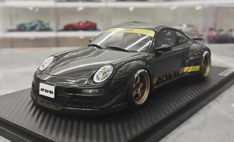 1:18 Porsche 2005 997 RWB