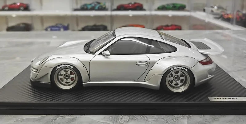 1:18 Porsche 2005 997 RWB