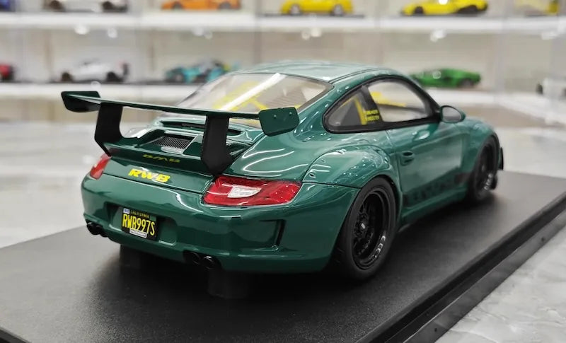 1:18 Porsche 2005 997 RWB Syunkashuto