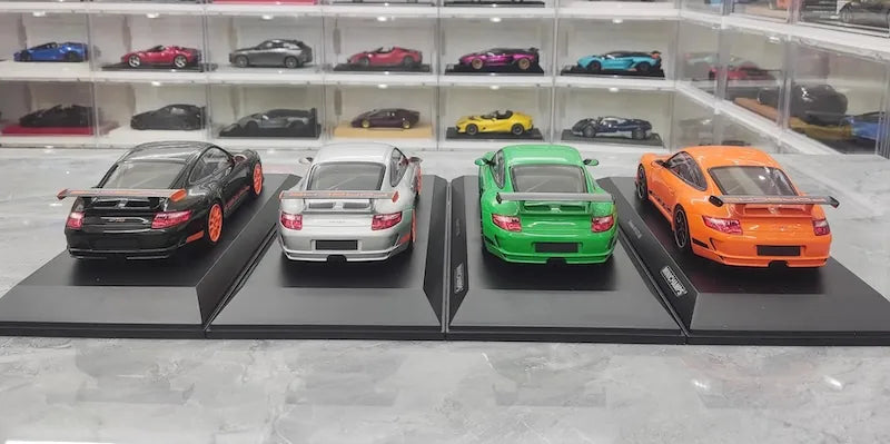 1:18 Porsche 2009 911 GT3 RS 997.2