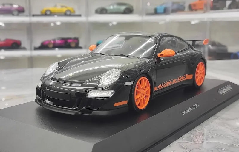 1:18 Porsche 2009 911 GT3 RS 997.2