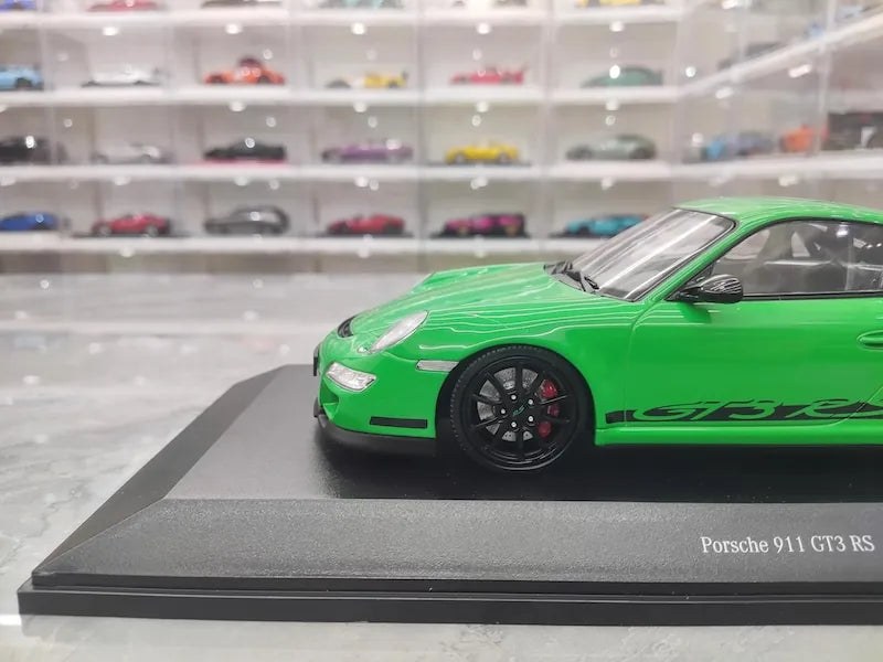 1:18 Porsche 2009 911 GT3 RS 997.2