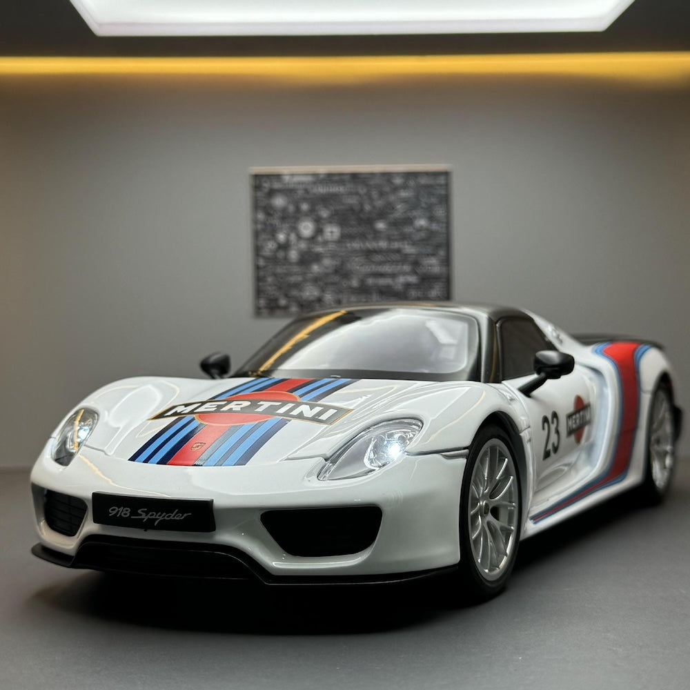 1:18 Porsche 2012 918 Spyder Martini Edition Die Cast Model Car