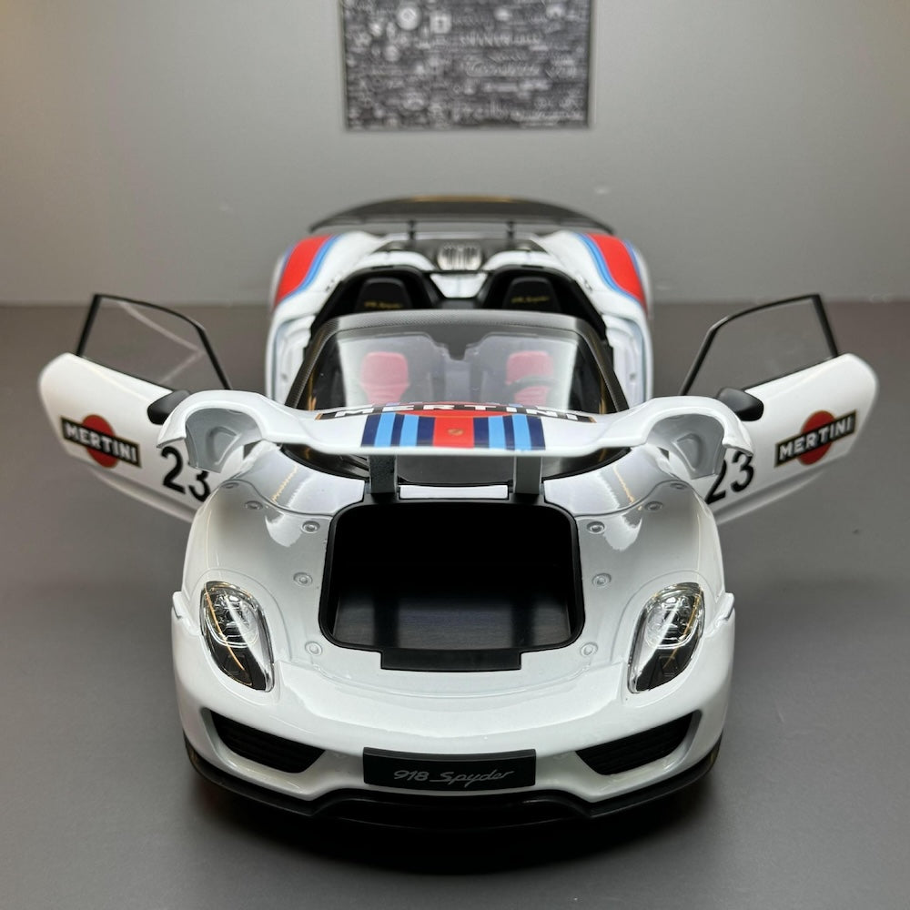 1:18 Porsche 2012 918 Spyder Martini Edition Die Cast Model Car