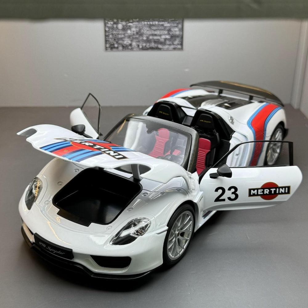 1:18 Porsche 2012 918 Spyder Martini Edition Die Cast Model Car