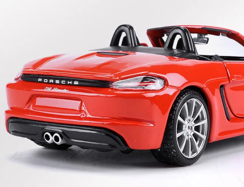 Porsche 718 Boxster 2016 à l'échelle 1:24 