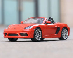 Porsche 718 Boxster 2016 à l'échelle 1:24 