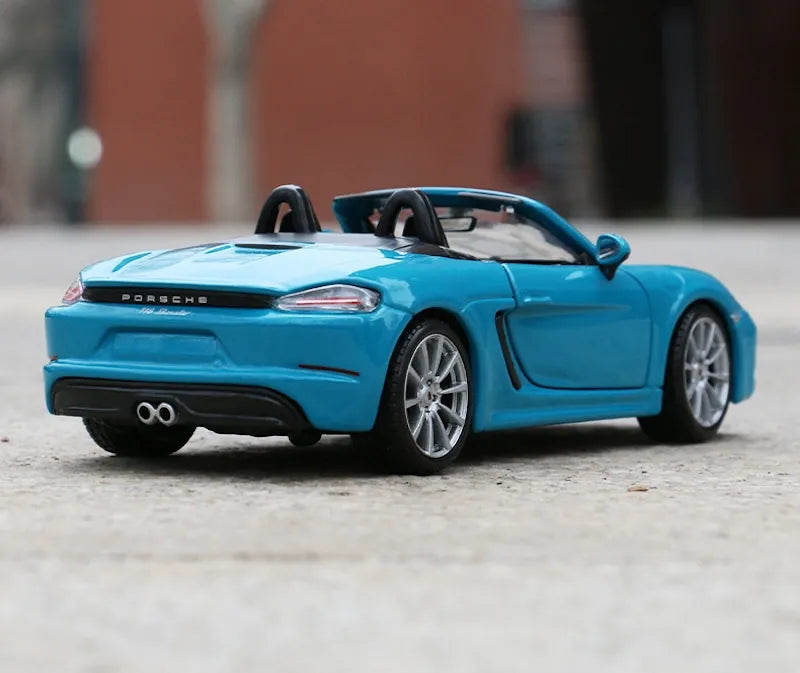 Porsche 718 Boxster 2016 à l'échelle 1:24 