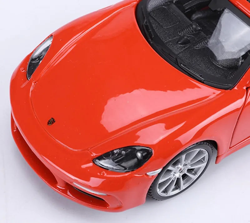 Porsche 718 Boxster 2016 à l'échelle 1:24 