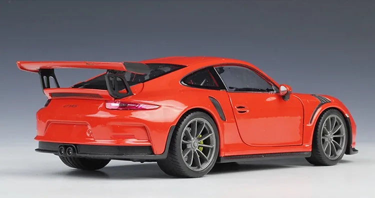 Porsche 911 GT3 RS 2016 in scala 1:24 