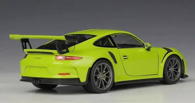 Porsche 911 GT3 RS 2016 in scala 1:24 