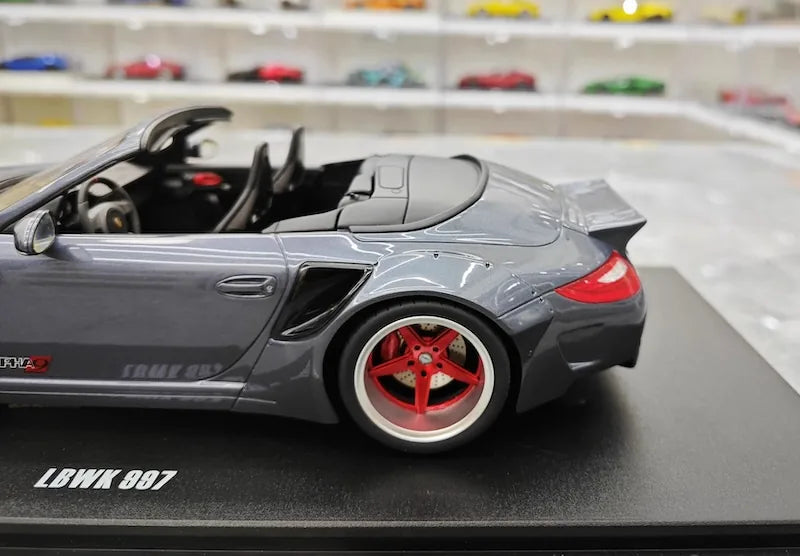 1:18 Porsche 2016 911 LBWK 997 Cabriolet