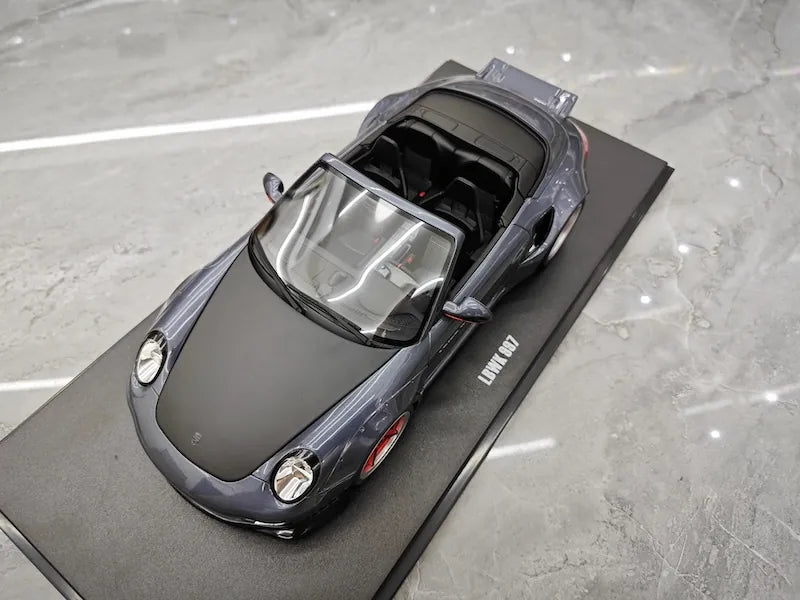 1:18 Porsche 2016 911 LBWK 997 Cabriolet