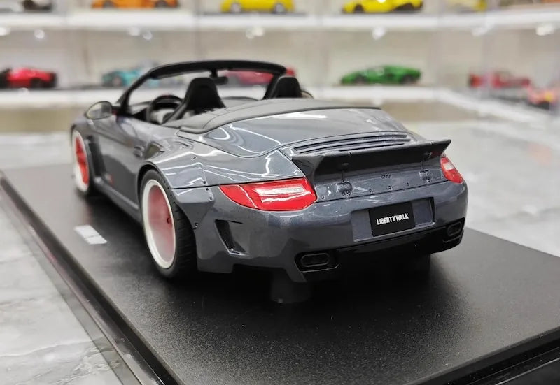 1:18 Porsche 2016 911 LBWK 997 Cabriolet