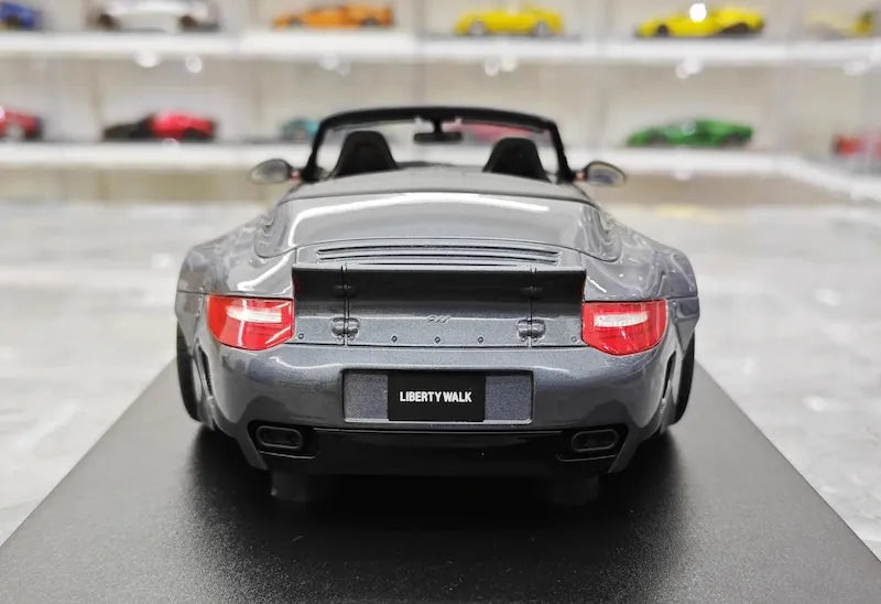 1:18 Porsche 2016 911 LBWK 997 Cabriolet