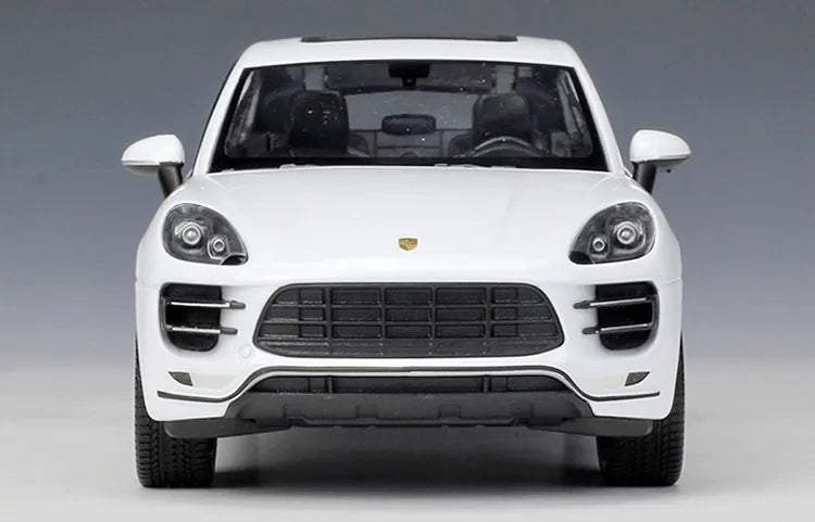 1:24 Porsche 2016 Macan GTS