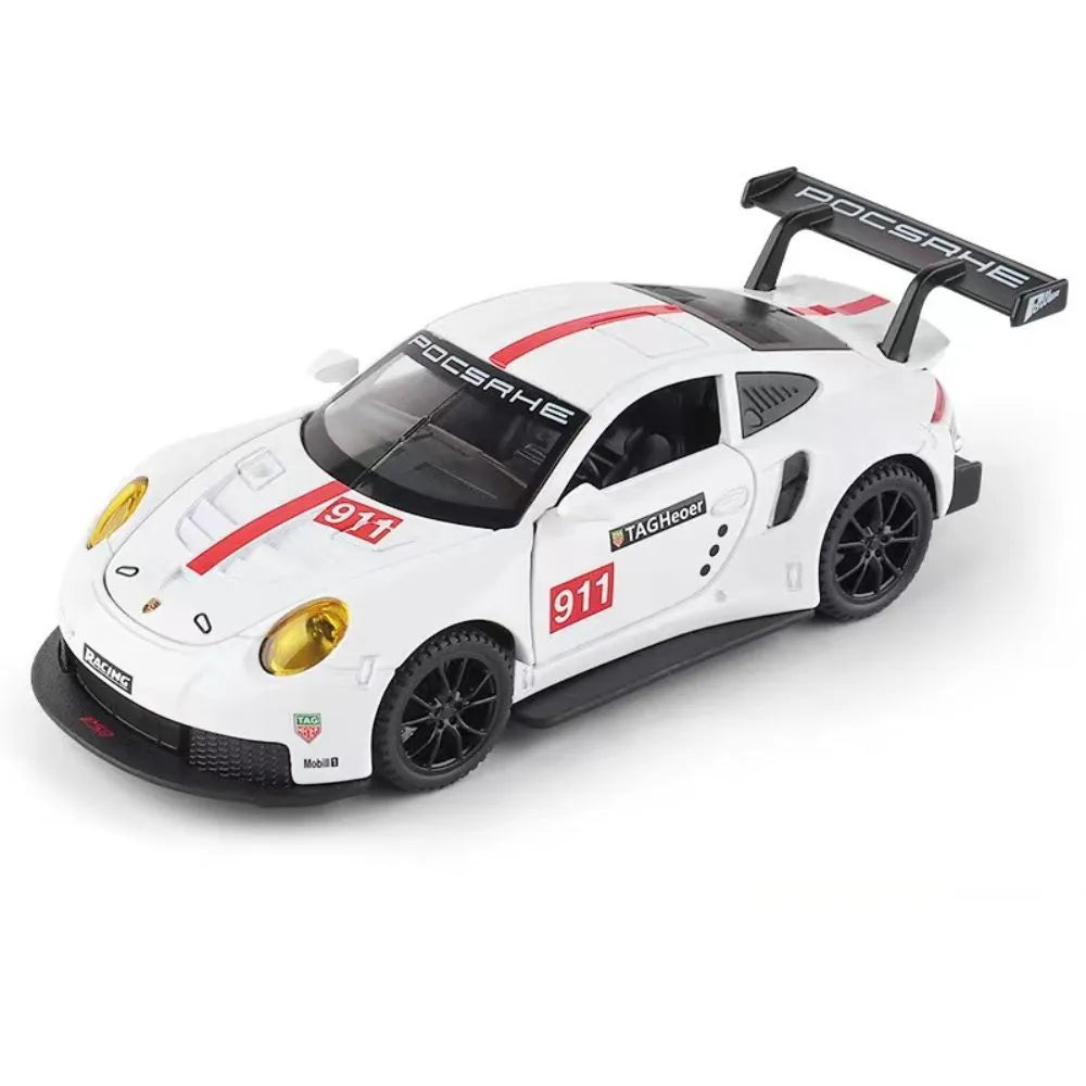 1:32 Porsche 2017 911 RSR White Die Cast Model Car