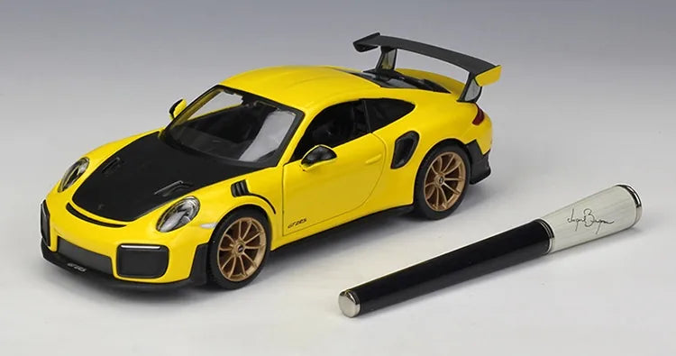 1:24 Porsche 2018 911 GT2 RS Die Cast Model Car