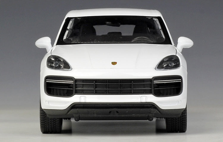 1:24 Porsche 2018 Cayenne Turbo Die Cast Model Car