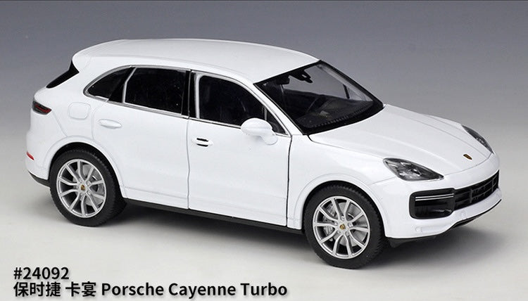 1:24 Porsche 2018 Cayenne Turbo Die Cast Model Car