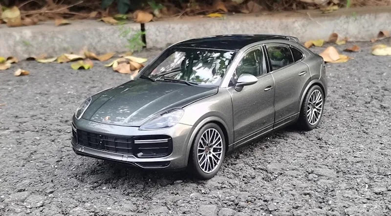 1:18 Porsche 2019 Cayenne Coupe Turbo