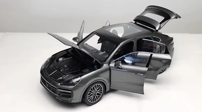 1:18 Porsche 2019 Cayenne Coupe Turbo