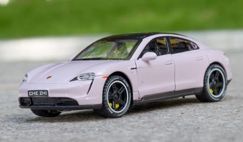 1:32 Porsche 2019 Taycan