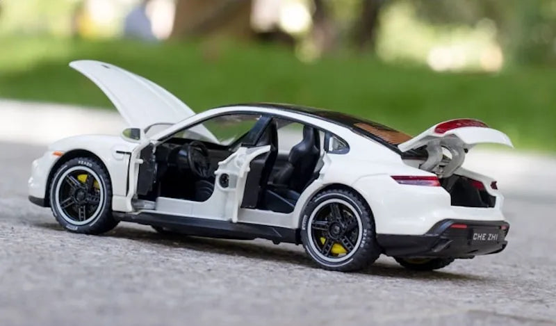 1:32 Porsche 2019 Taycan