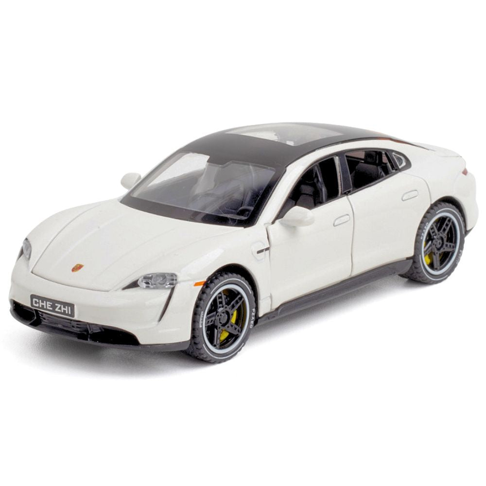 1:32 Porsche 2019 Taycan White Die Cast Model Car