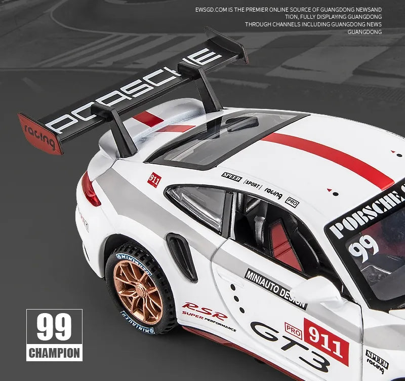 1:32 Porsche 2021 911 GT3 RSR