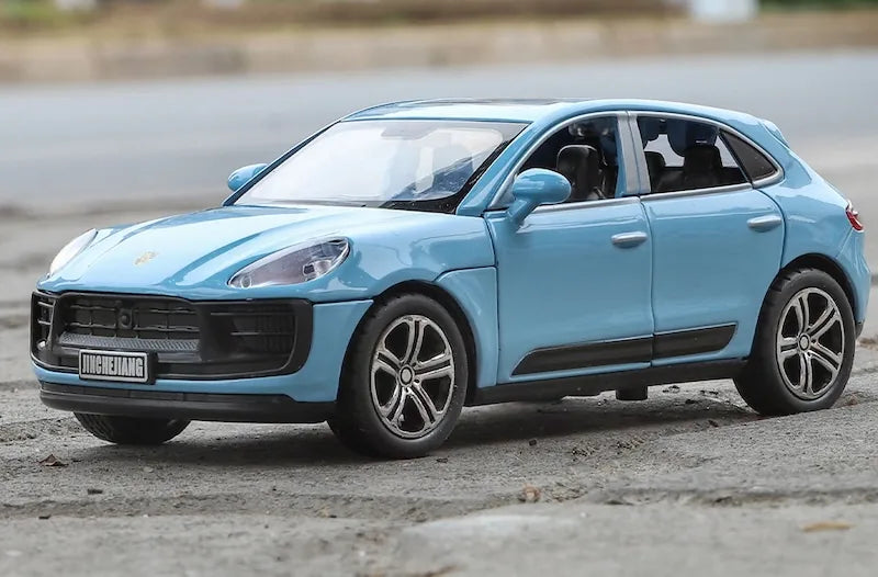 1:32 Porsche 2023 Macan T 