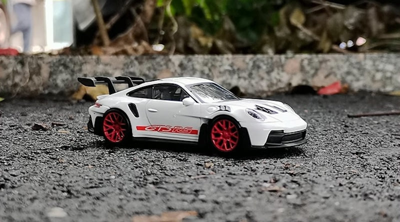 1:43 Porsche 2023 911 GT3 RS Die Cast Model Car