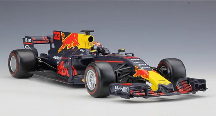 1:18 Red Bull 2017 Racing TAG Heuer RB13