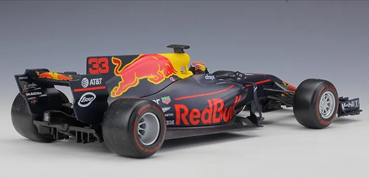 1:18 Red Bull 2017 Racing TAG Heuer RB13